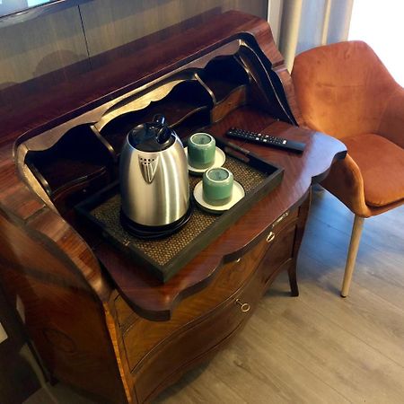 Dimora Augusteo Aparthotel Napels Buitenkant foto