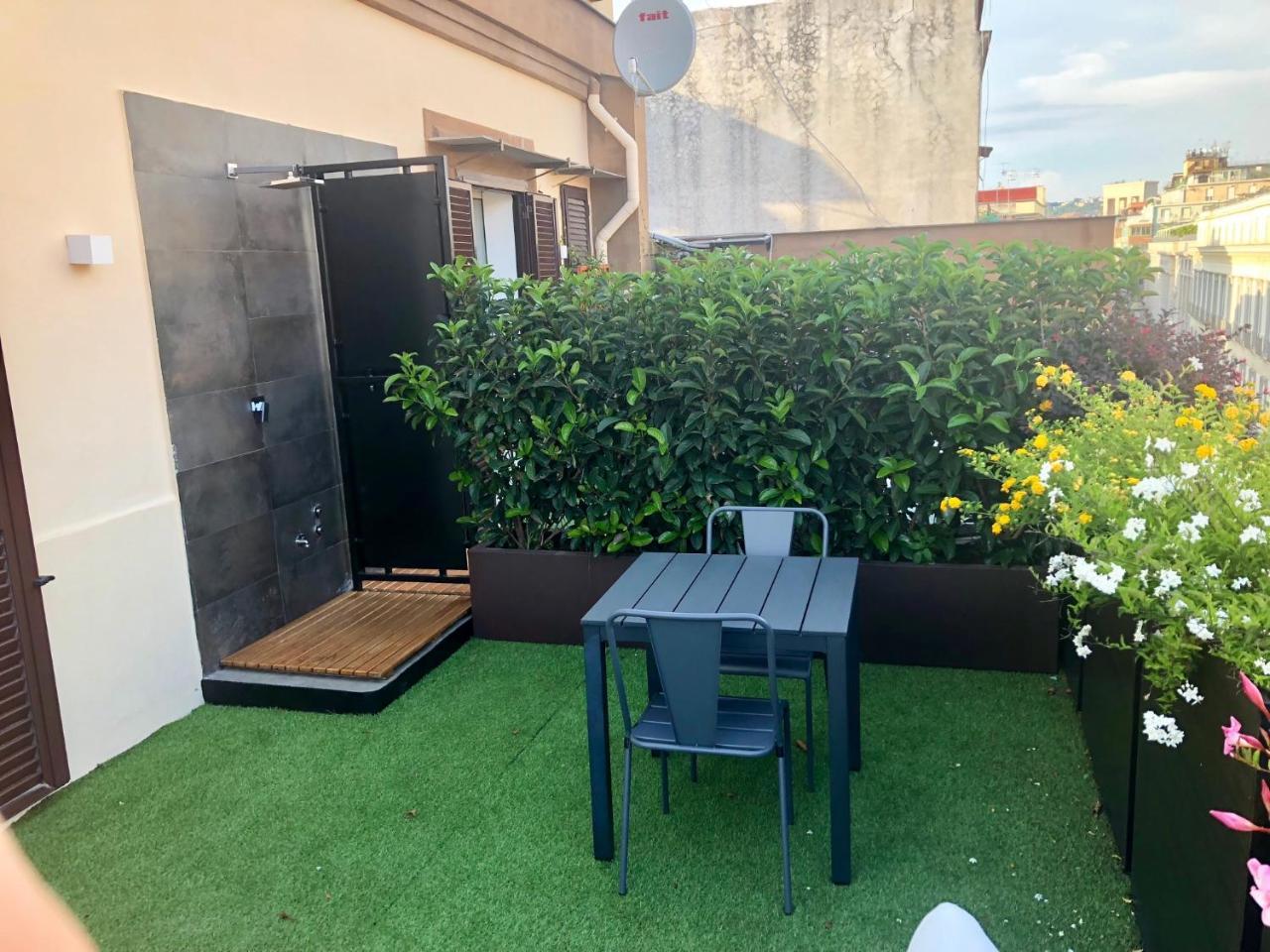 Dimora Augusteo Aparthotel Napels Buitenkant foto
