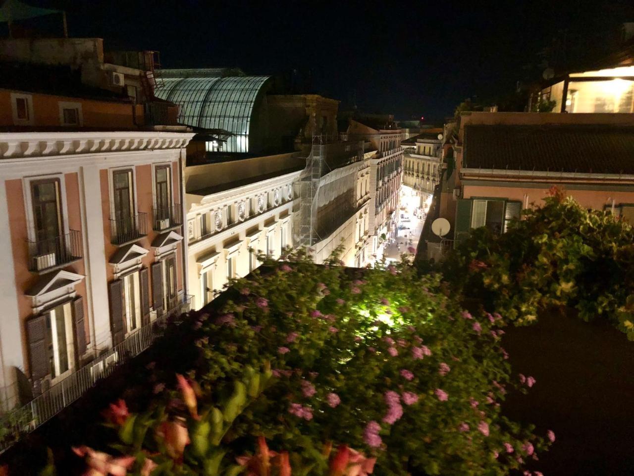 Dimora Augusteo Aparthotel Napels Buitenkant foto